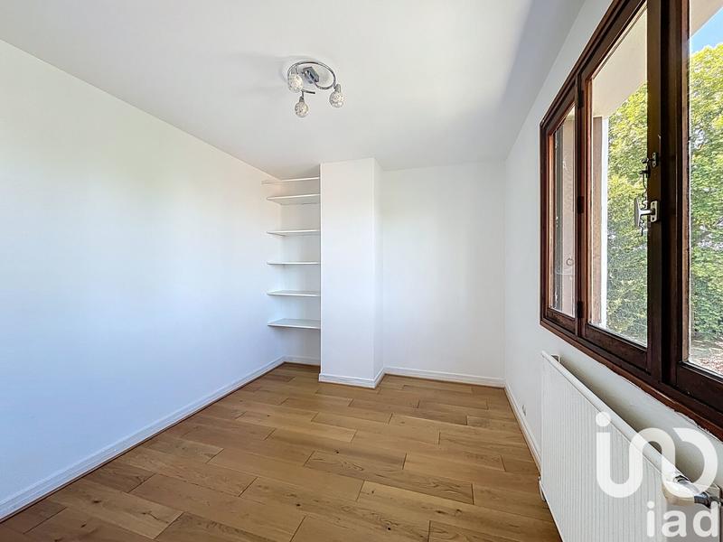 Appartement - 93 m² - 4 pièces