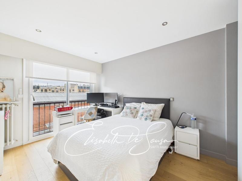 Appartement - 93 m² - 4 pièces