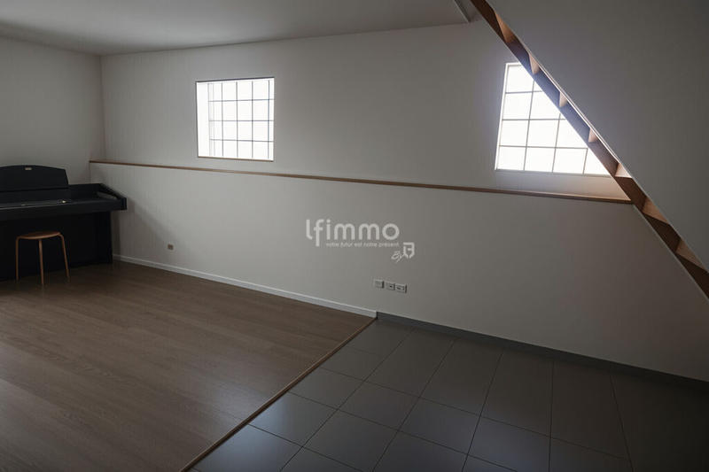 Appartement - 60 m² - 5 pièces