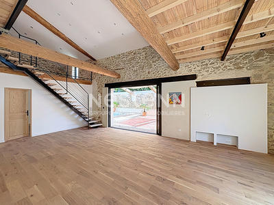Maison - 146 m² - 5 pièces