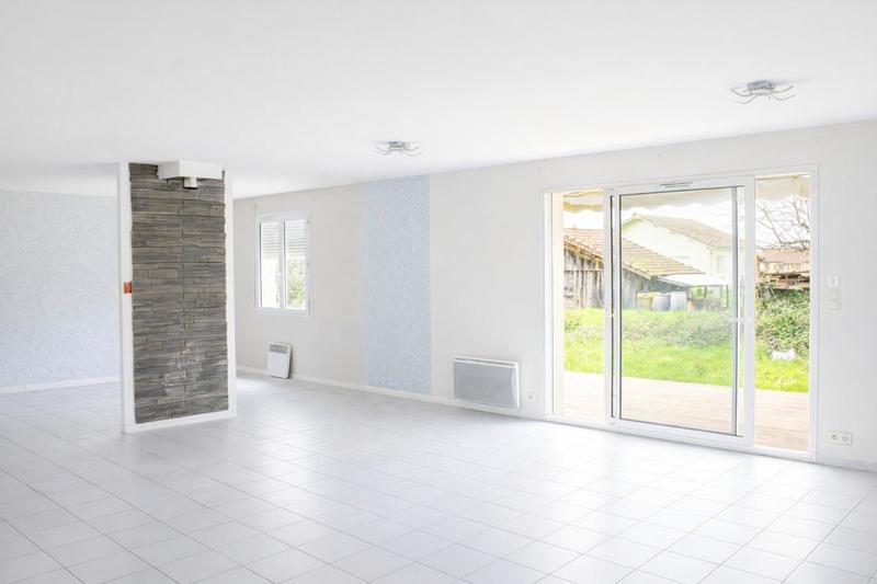 Villa - 100 m² - 5 pièces