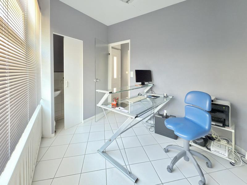 Maison ancienne - 290 m² - 12 pièces