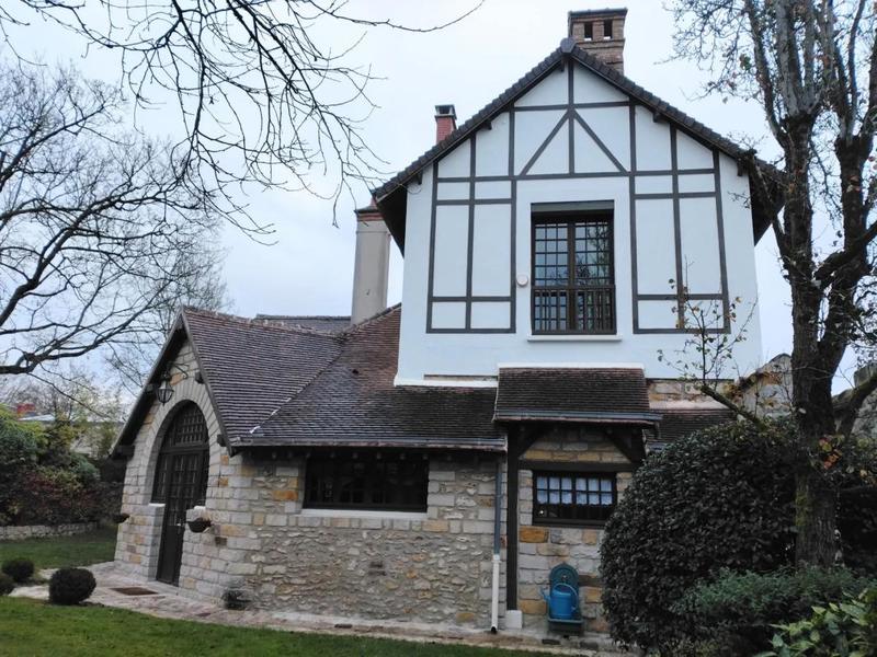 Demeure - 218 m² - 7 pièces