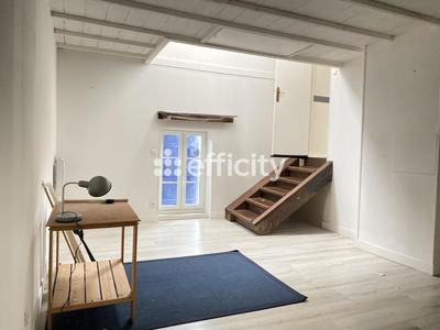 Maison - 102 m² - 4 pièces