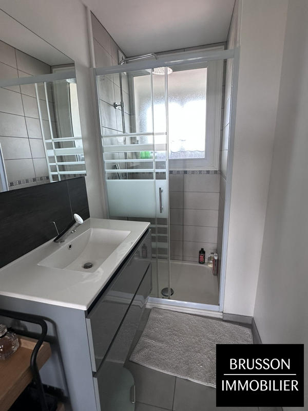 Appartement - 60 m² - 3 pièces