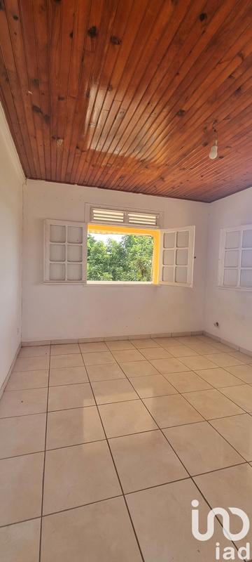 Maison - 250 m² - 9 pièces