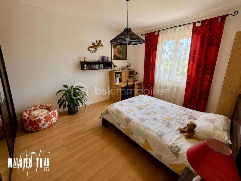 Maison - 123 m² - 5 pièces