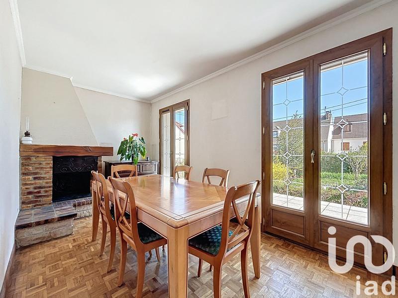 Maison - 97 m² - 5 pièces