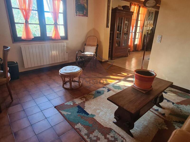 Maison - 148 m² - 7 pièces