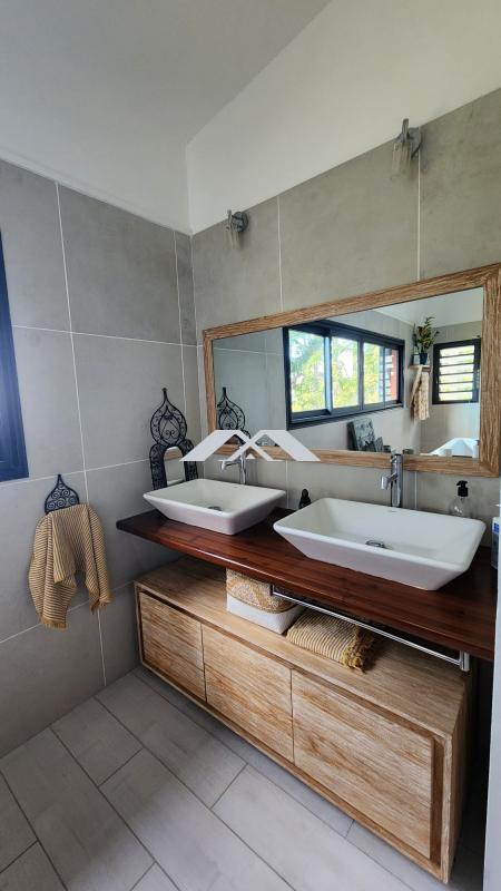 Villa - 169 m² - 6 pièces