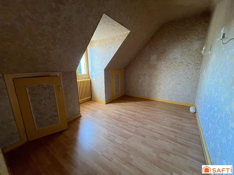 Maison - 85 m² - 6 pièces