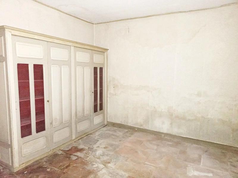 Maison - 211 m² - 11 pièces