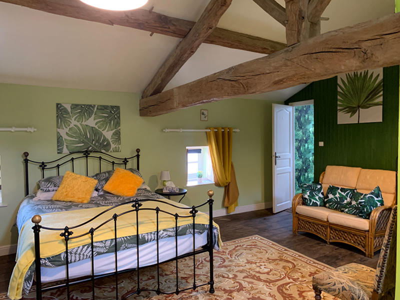 Maison - 325 m² - 13 pièces