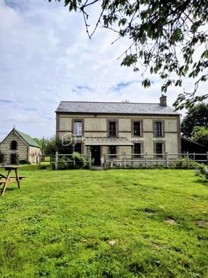 Maison - 127 m² - 5 pièces