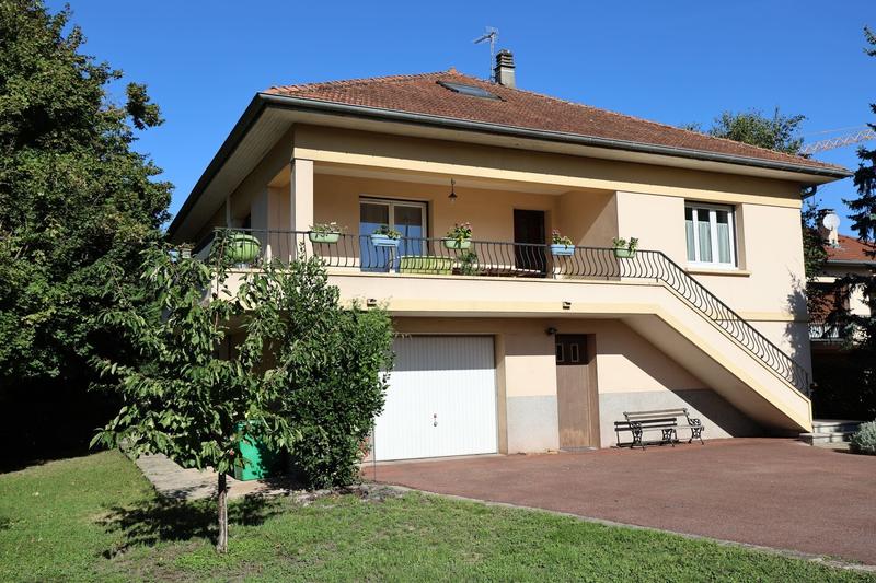 Maison - 150 m² - 6 pièces