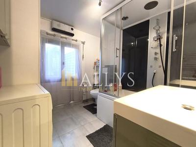 Maison de village - 93 m² - 3 pièces