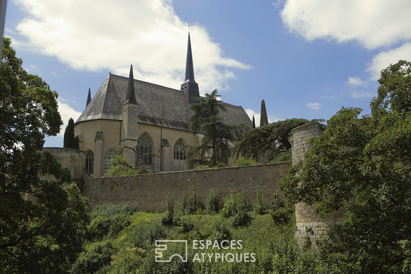 Maison - 400 m² - 12 pièces