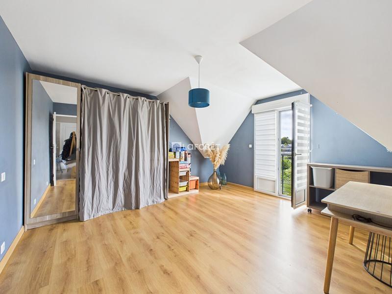 Maison - 153 m² - 7 pièces