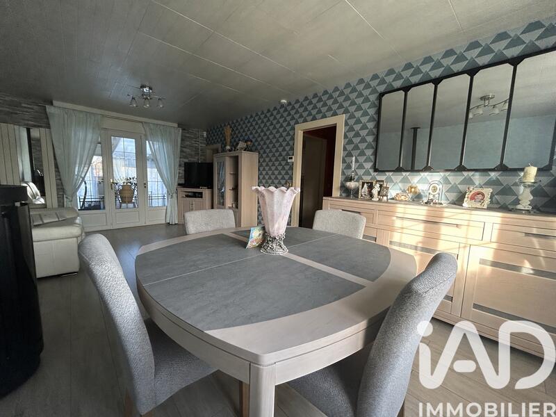 Maison - 101 m² - 6 pièces