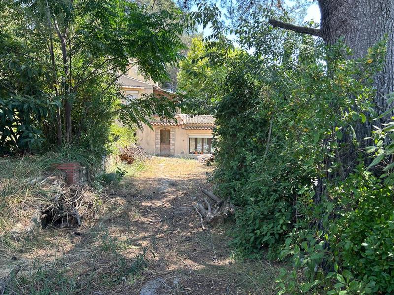 Maison - 190 m² - 8 pièces