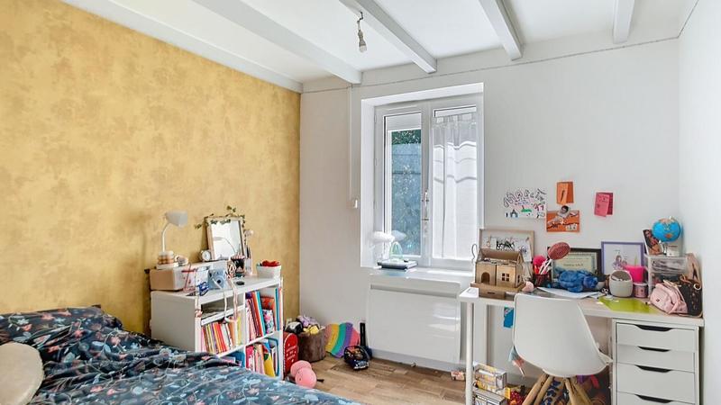 Maison - 80 m² - 4 pièces