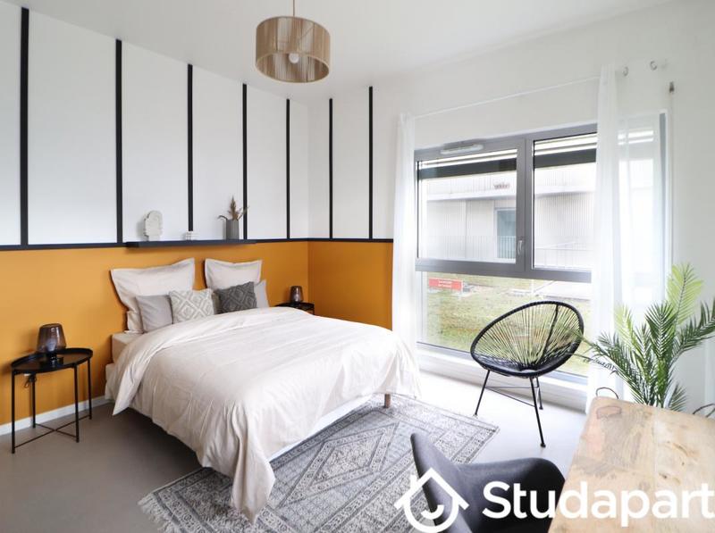 Chambre - 12 m² - 1 pièce