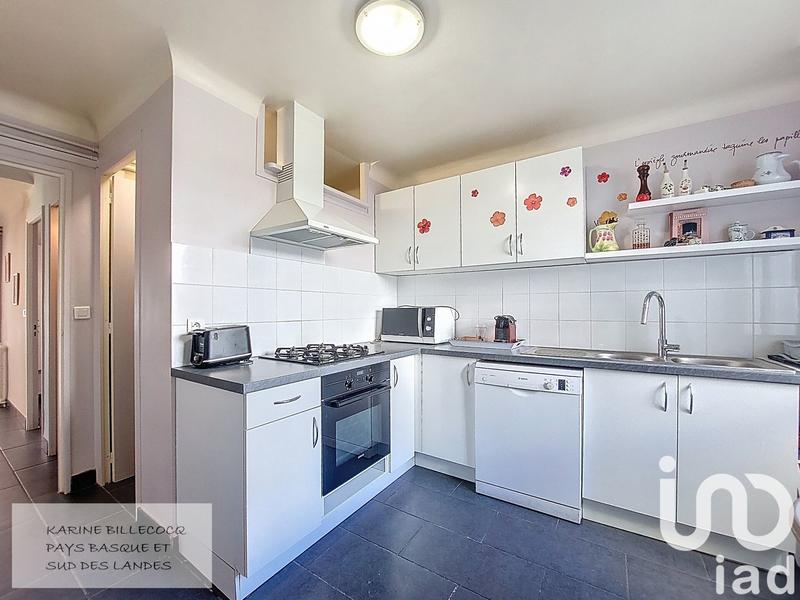 Appartement - 80 m² - 3 pièces