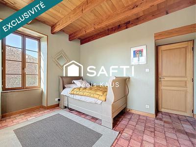 Maison - 177 m² - 6 pièces