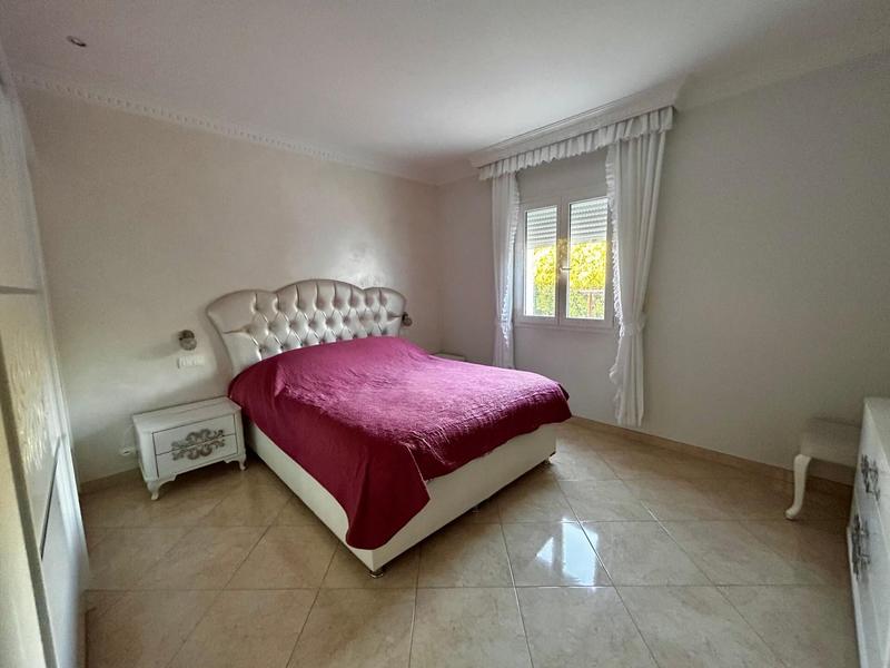 Maison - 176 m² - 5 pièces