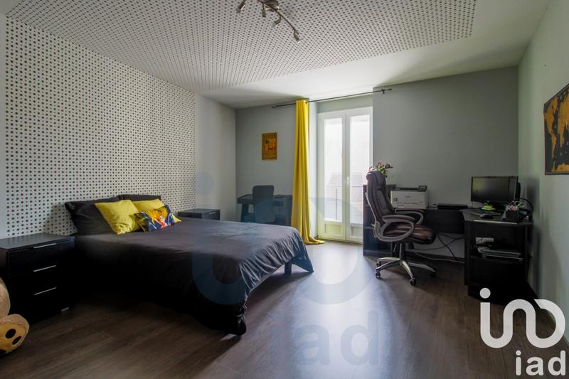 Maison de ville - 225 m² - 8 pièces