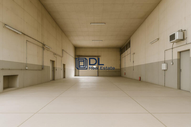 Entrepôt - 421 m²