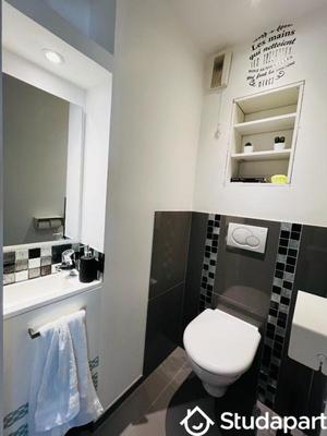 Chambre - 10 m² - 1 pièce