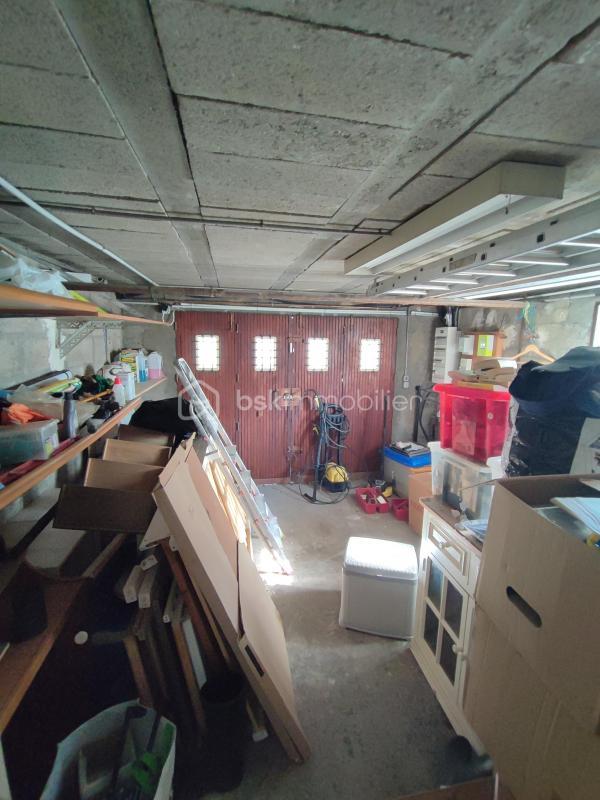 Maison en pierre - 160 m² - 9 pièces