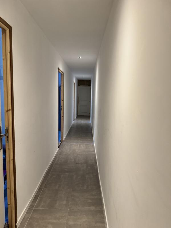 Maison - 214 m² - 12 pièces