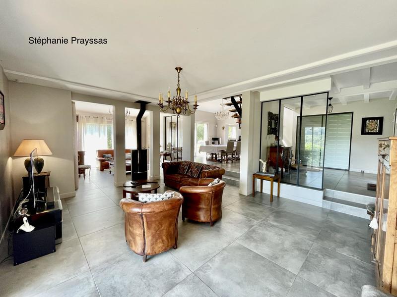 Maison d'architecte - 200 m² - 6 pièces