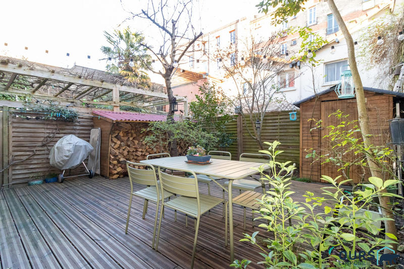 Maison - 92 m² - 5 pièces