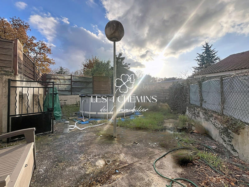 Villa - 100 m² - 5 pièces