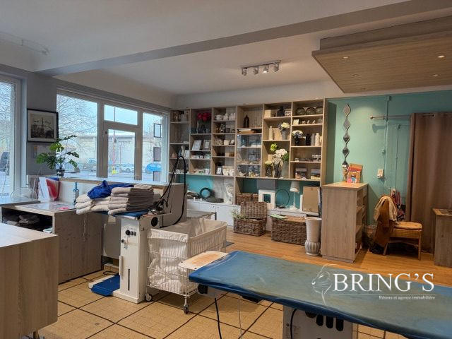 Local commercial - 71 m²