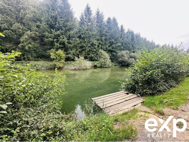 Maison - 310 m² - 8 pièces