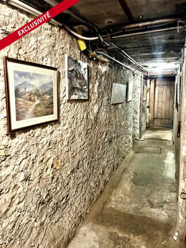 Loft - 2 m² - 1 pièce