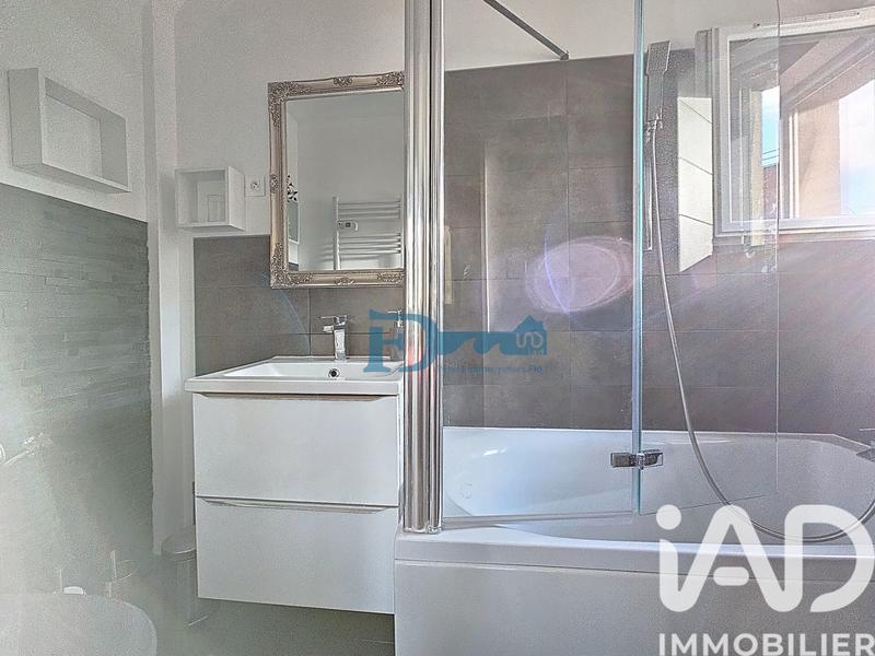 Studio - 40 m² - 1 pièce