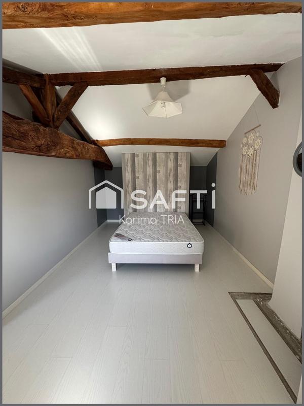 Maison - 227 m² - 5 pièces