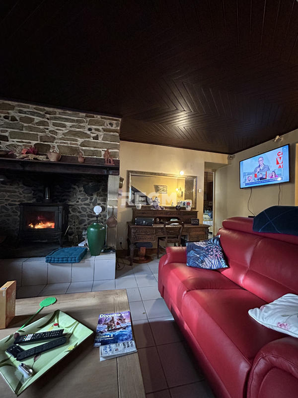 Propriété - 330 m² - 14 pièces