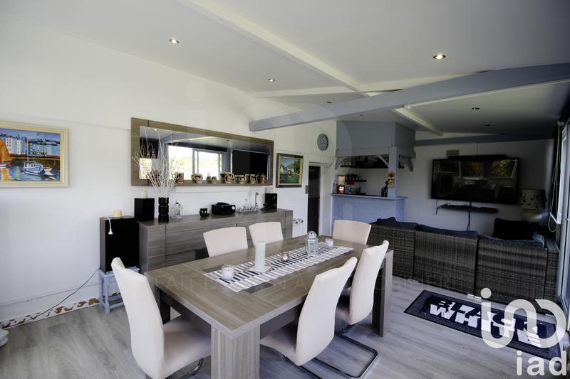 Appartement - 93 m² - 5 pièces