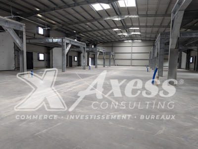 Local d'activité / Entrepôt - 130 m²