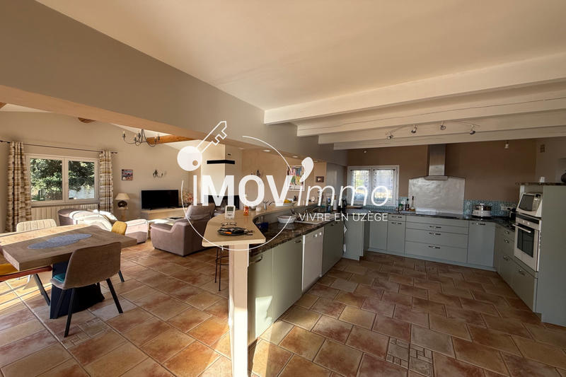 Maison - 140 m² - 5 pièces