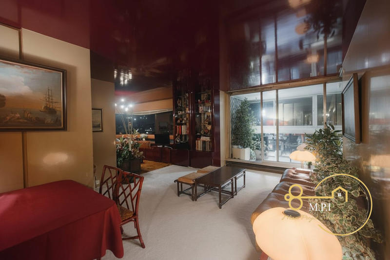 Appartement - 84 m² - 4 pièces