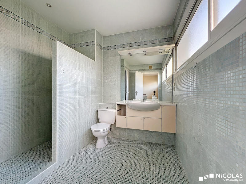 Maison - 102 m² - 3 pièces