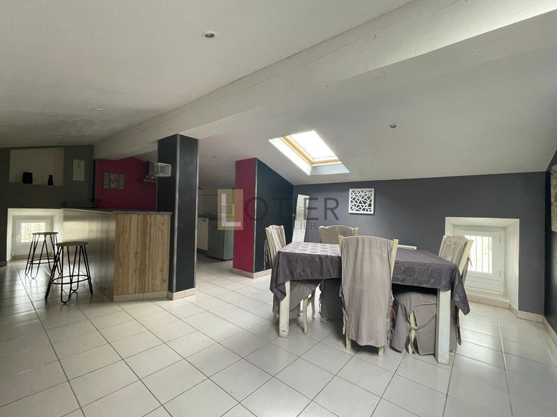 Appartement - 65 m² - 2 pièces