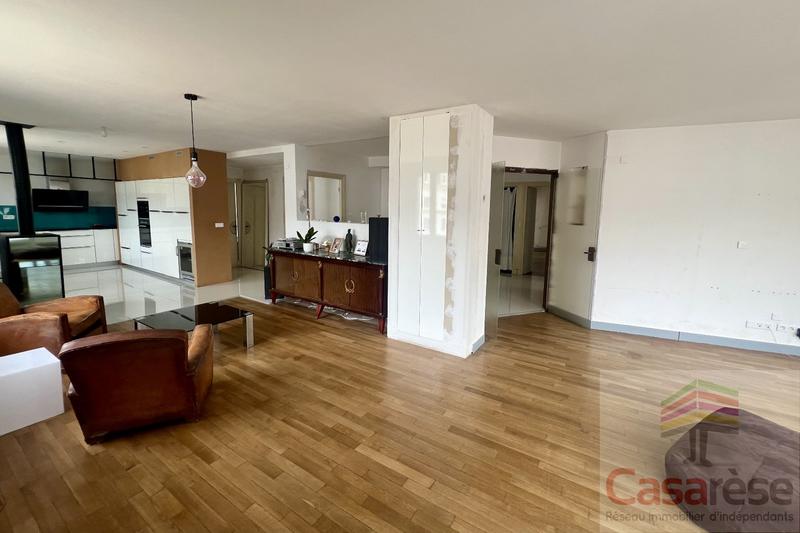 Appartement - 162 m² - 7 pièces